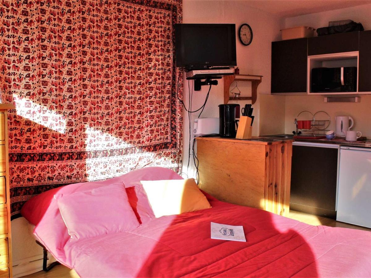 Studio Cosy A Risoul 1850 - 4 Couchages, Pied Des Pistes, Parking, Balcon - Fr-1-330-543 Eksteriør billede